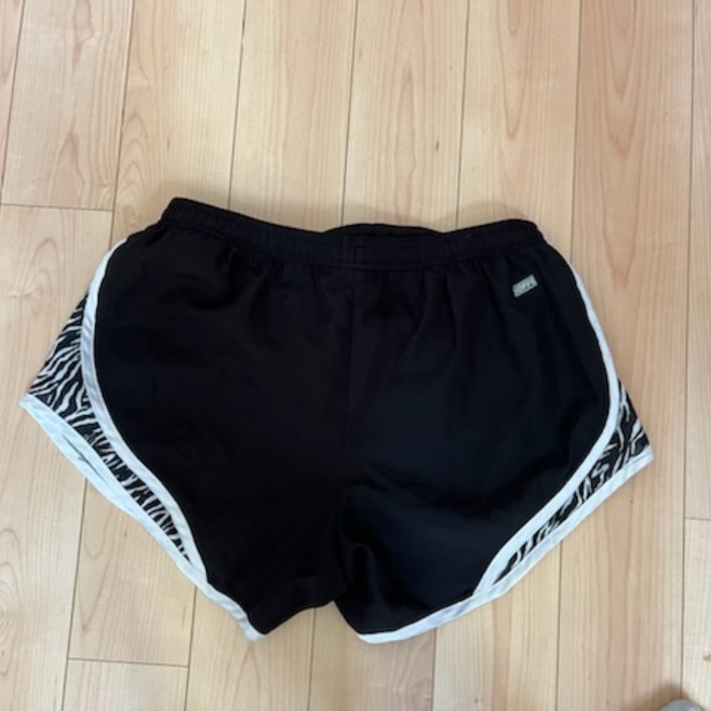 Black and White Shorts - Picture 2 of 3